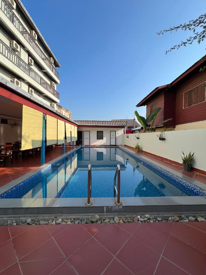 Jasmine Vangvieng Hotel Vang Vieng Εξωτερικό φωτογραφία