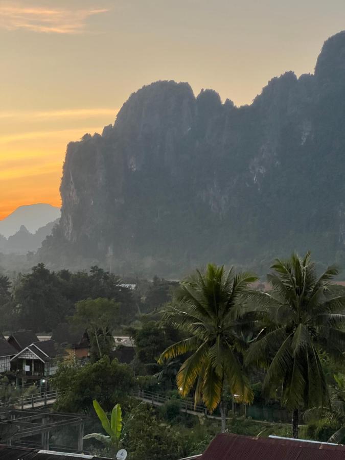 Jasmine Vangvieng Hotel Vang Vieng Εξωτερικό φωτογραφία