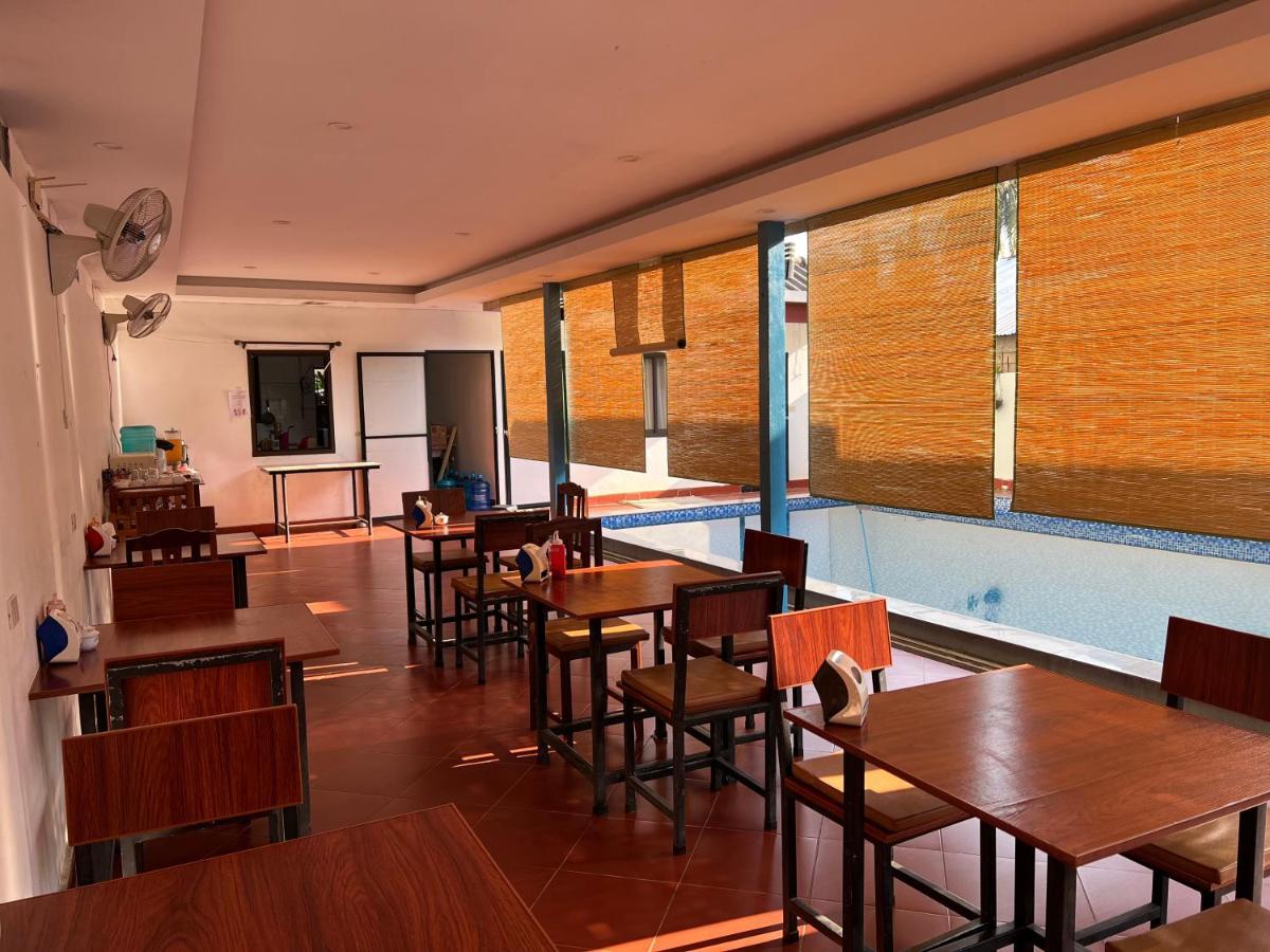 Jasmine Vangvieng Hotel Vang Vieng Εξωτερικό φωτογραφία