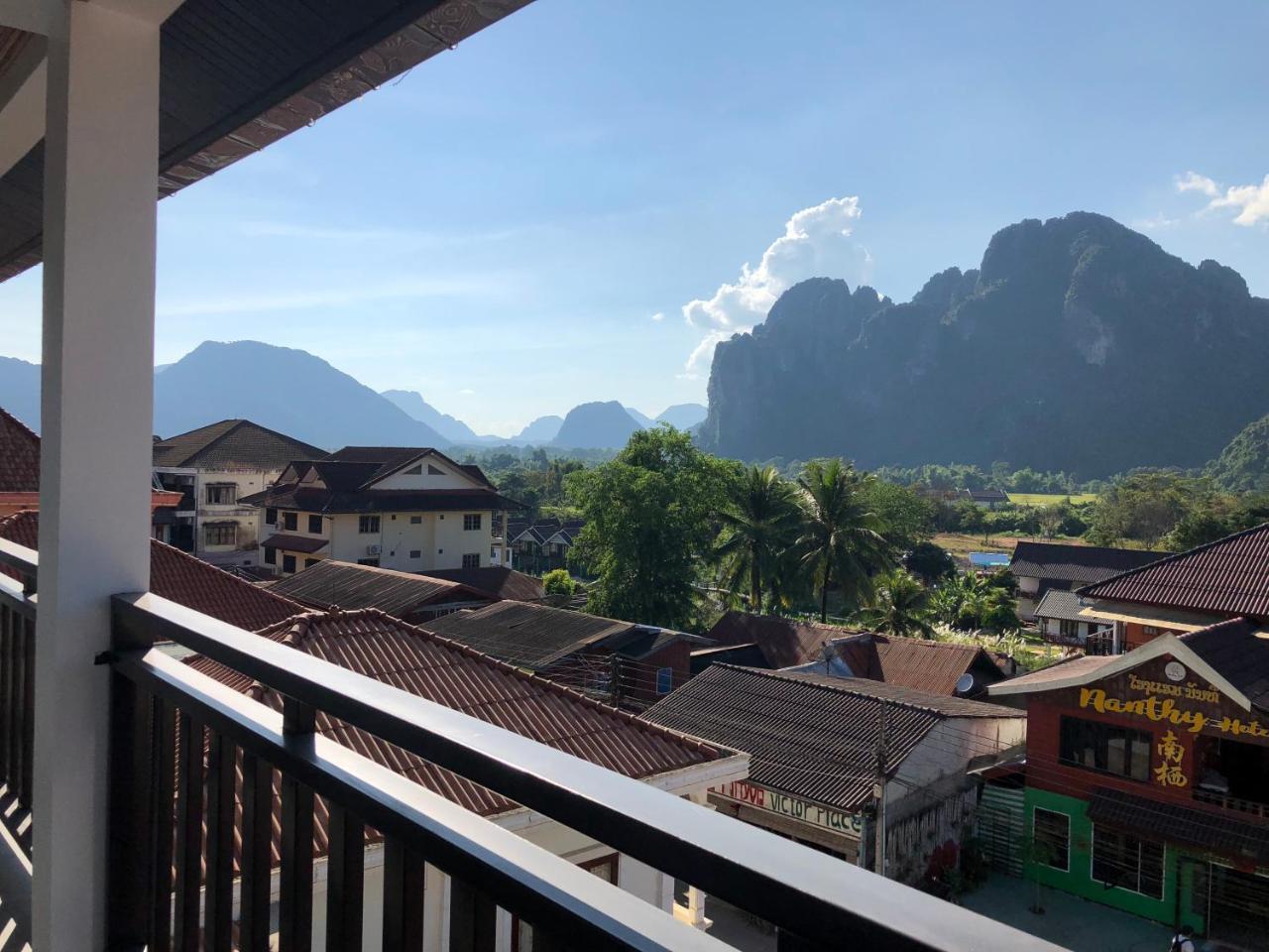 Jasmine Vangvieng Hotel Vang Vieng Εξωτερικό φωτογραφία