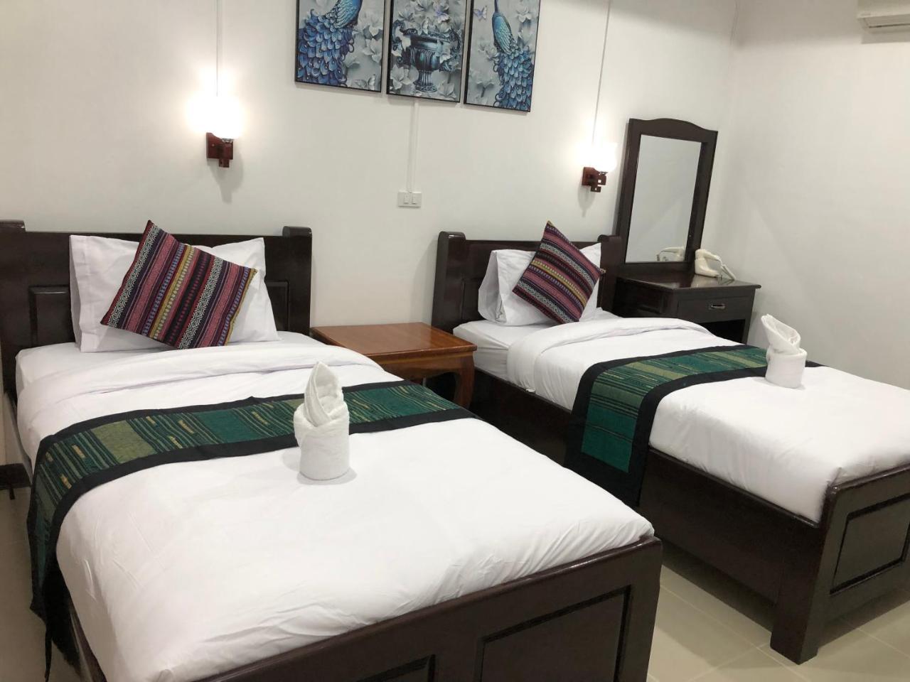 Jasmine Vangvieng Hotel Vang Vieng Εξωτερικό φωτογραφία