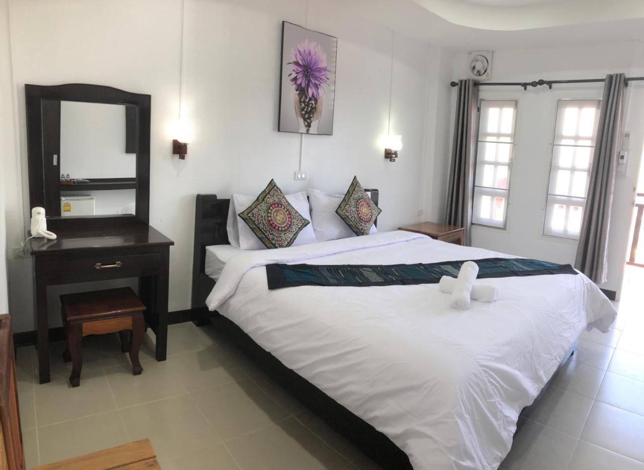 Jasmine Vangvieng Hotel Vang Vieng Εξωτερικό φωτογραφία