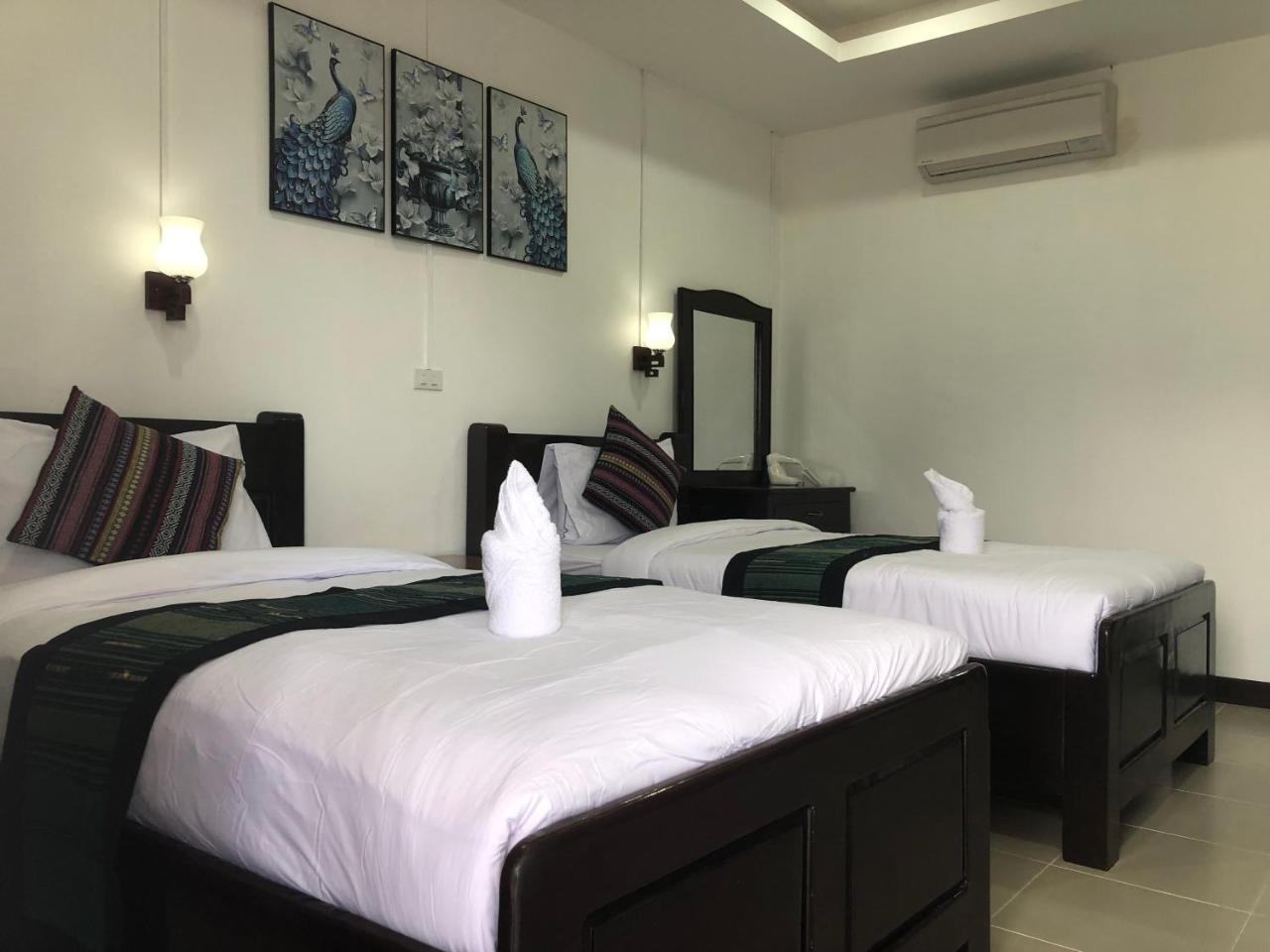 Jasmine Vangvieng Hotel Vang Vieng Εξωτερικό φωτογραφία