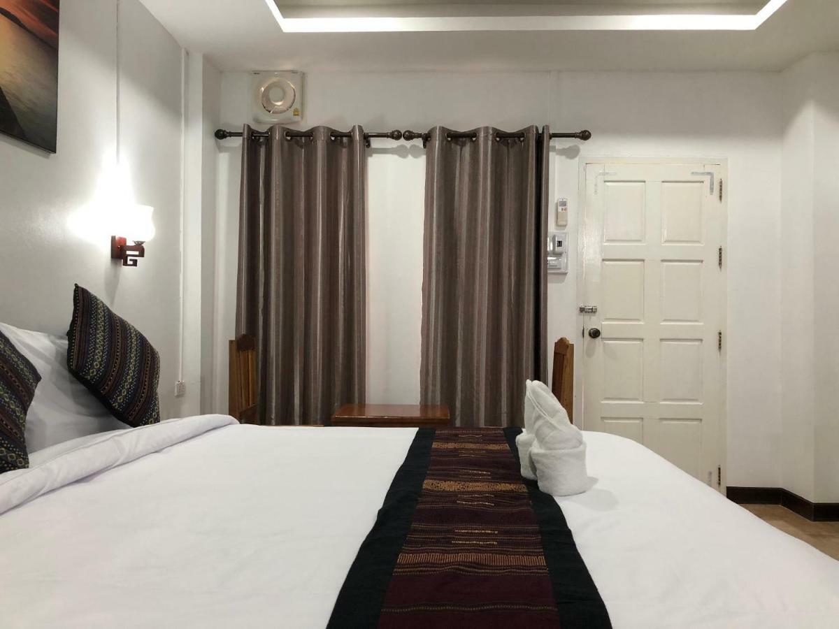 Jasmine Vangvieng Hotel Vang Vieng Εξωτερικό φωτογραφία
