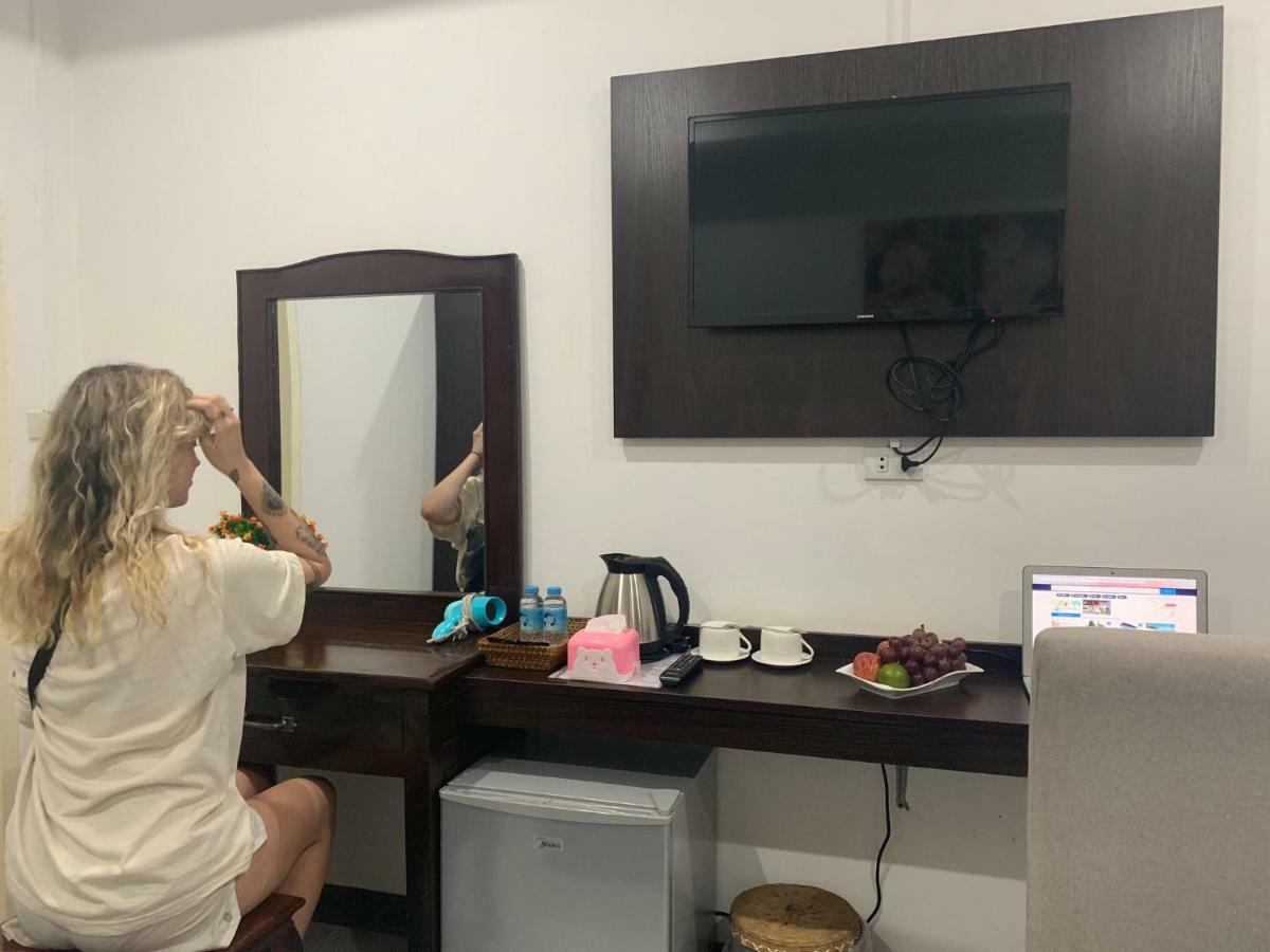 Jasmine Vangvieng Hotel Vang Vieng Εξωτερικό φωτογραφία